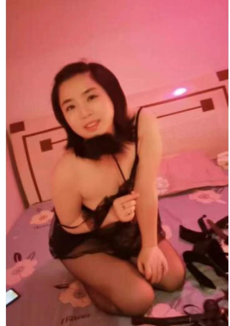 漂亮清纯的小少妇